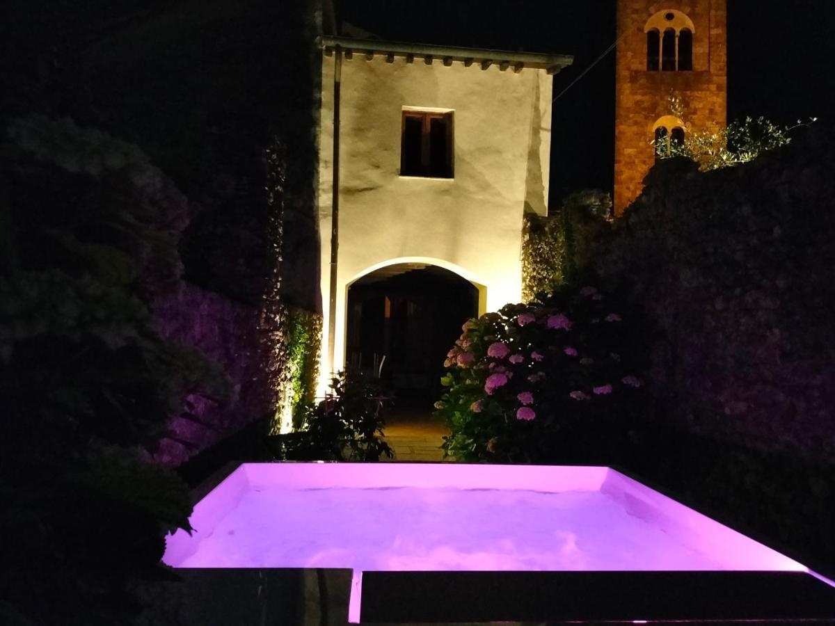 Badia Giulia Prestigious Historical B&B, Camaiore - Adults Only - No Pets المظهر الخارجي الصورة