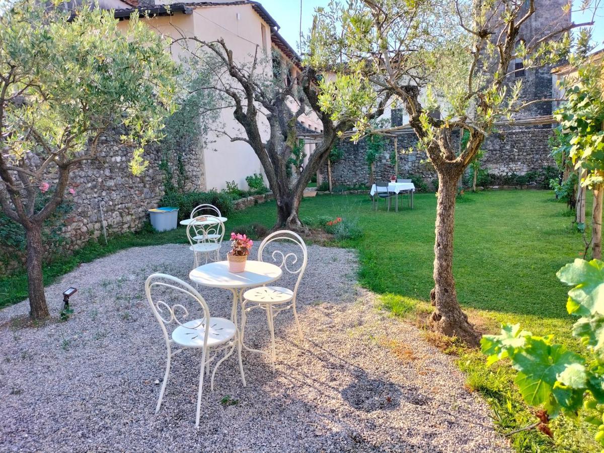 Badia Giulia Prestigious Historical B&B, Camaiore - Adults Only - No Pets المظهر الخارجي الصورة