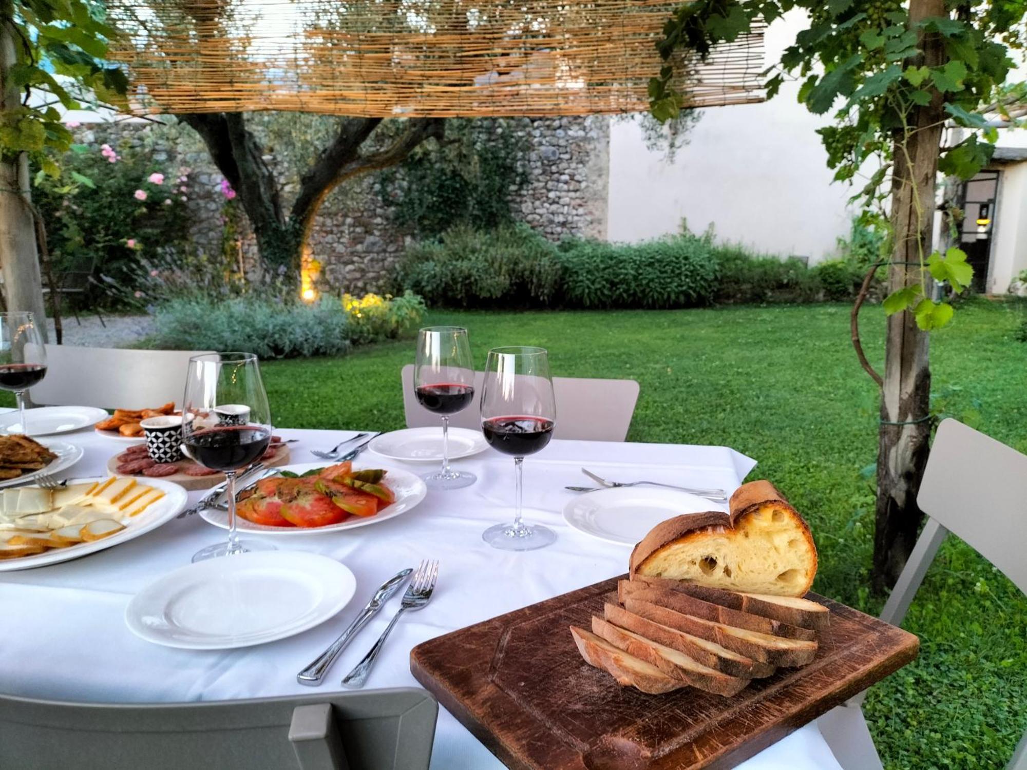 Badia Giulia Prestigious Historical B&B, Camaiore - Adults Only - No Pets المظهر الخارجي الصورة
