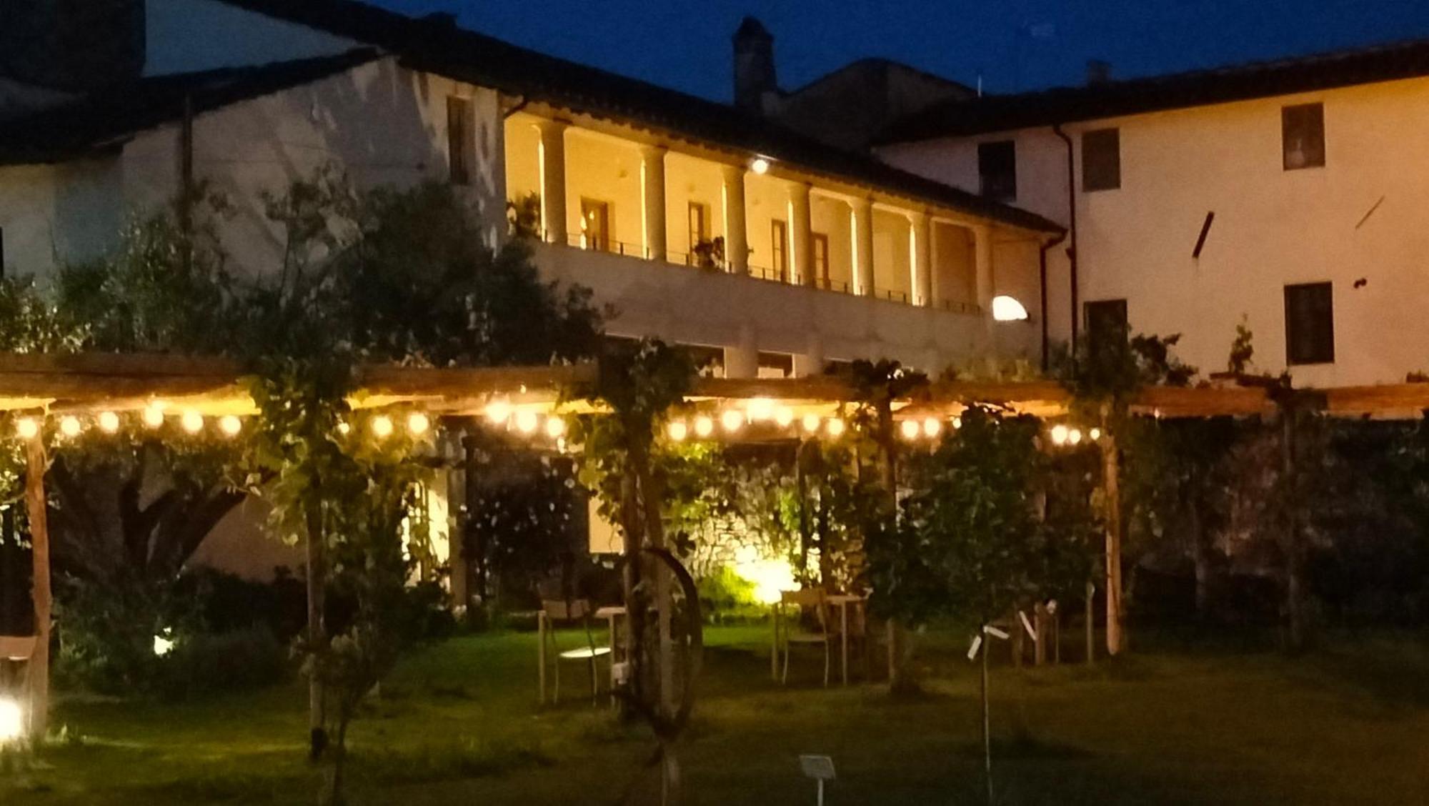 Badia Giulia Prestigious Historical B&B, Camaiore - Adults Only - No Pets المظهر الخارجي الصورة