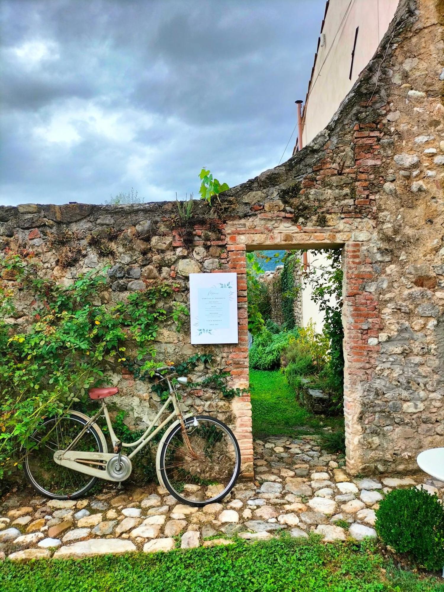 Badia Giulia Prestigious Historical B&B, Camaiore - Adults Only - No Pets المظهر الخارجي الصورة