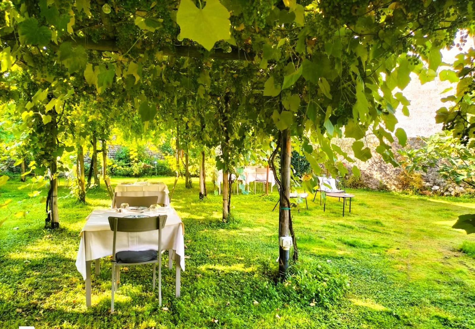 Badia Giulia Prestigious Historical B&B, Camaiore - Adults Only - No Pets المظهر الخارجي الصورة