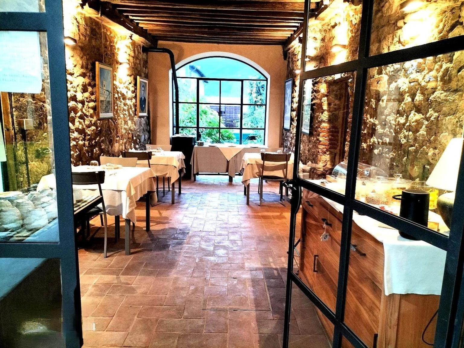 Badia Giulia Prestigious Historical B&B, Camaiore - Adults Only - No Pets المظهر الخارجي الصورة